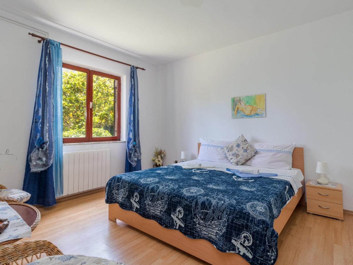Apartment Bellevue - Pul332 By Interhome Pjescana Uvala Eksteriør bilde